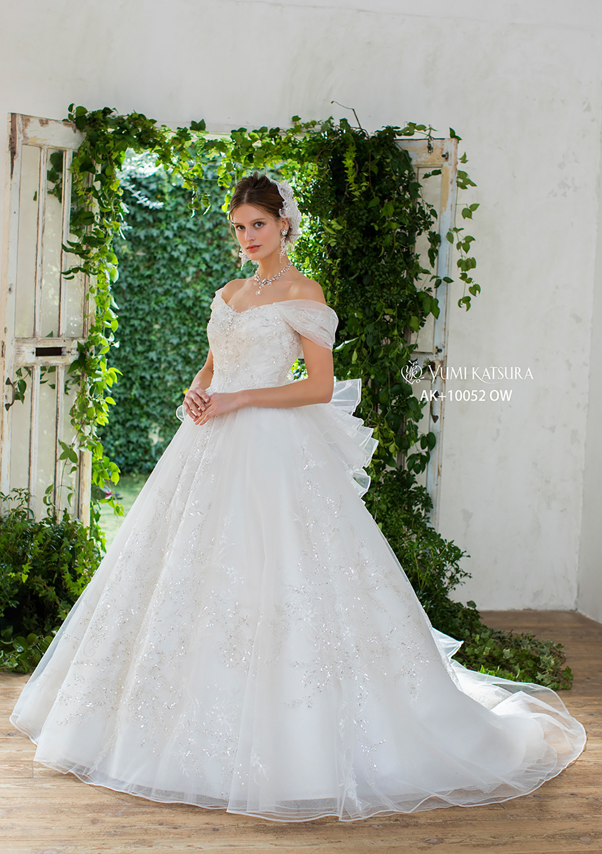 静岡市・富士市・沼津市のドレス専門店フィーノのウエディングドレス、桂由美AK-10052の画像２