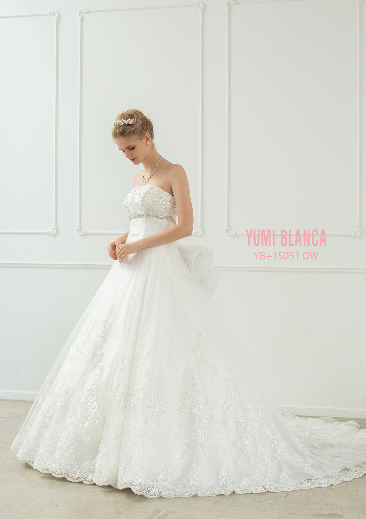 静岡市・富士市・沼津市のドレス専門店フィーノのウエディングドレス、桂由美YB-15051Kの画像２
