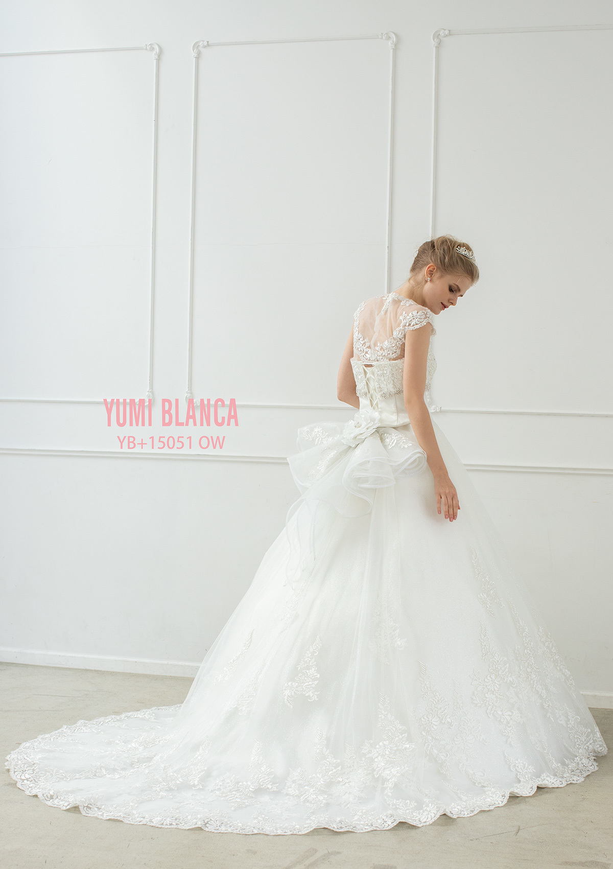 静岡市・富士市・沼津市のドレス専門店フィーノのウエディングドレス、桂由美YB-15051Kの画像４