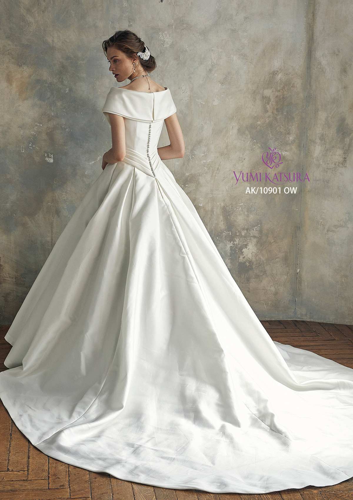静岡市・富士市・沼津市のドレス専門店フィーノのウエディングドレス、桂由美AK-10901の画像２