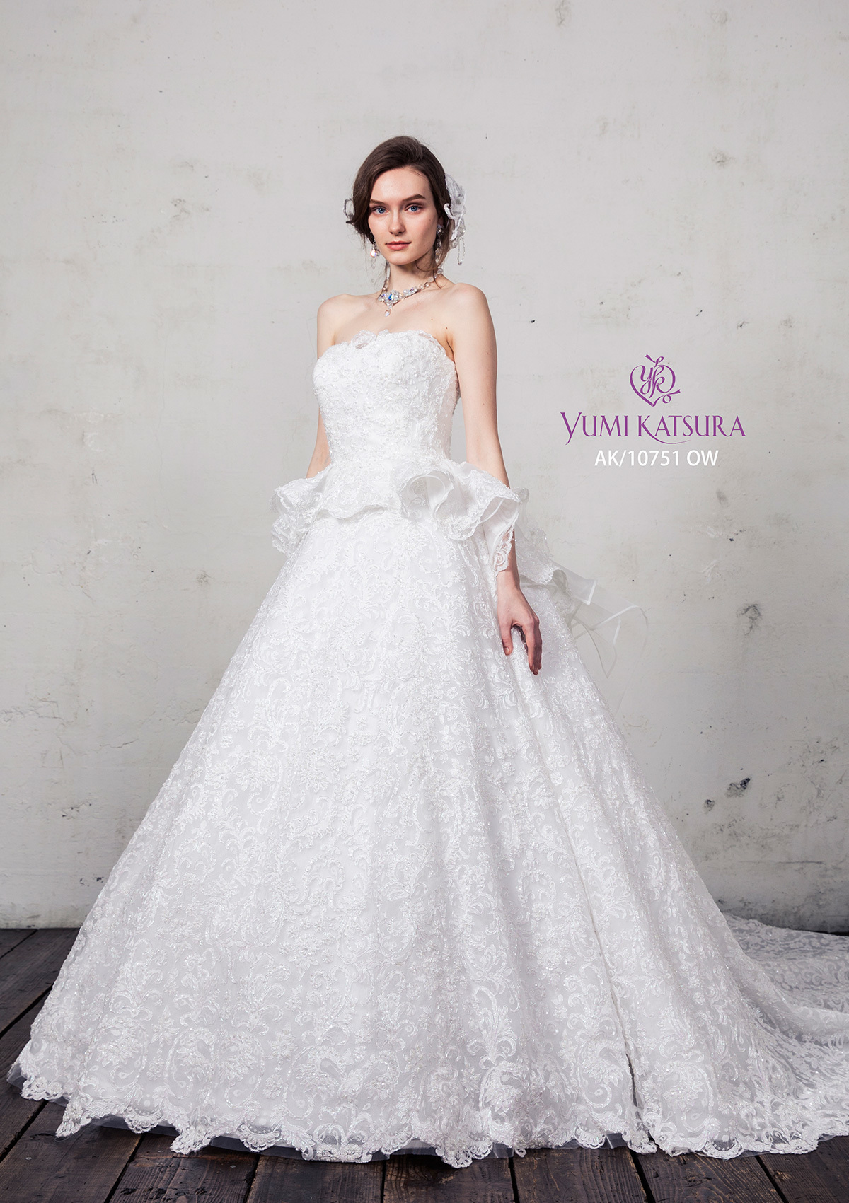 静岡市・富士市・沼津市のドレス専門店フィーノのウエディングドレス、桂由美AK-10751の画像２