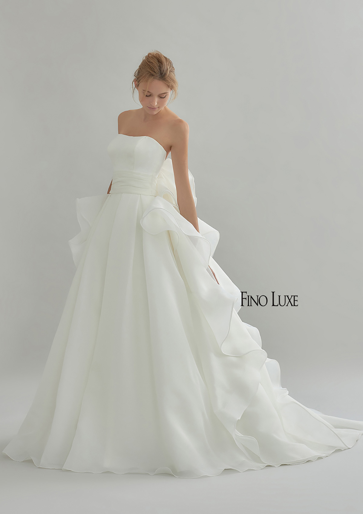 静岡市・富士市・沼津市のドレス専門店フィーノのウエディングドレス、FINO LUXE(フィーノリュクス)FL-56の画像１
