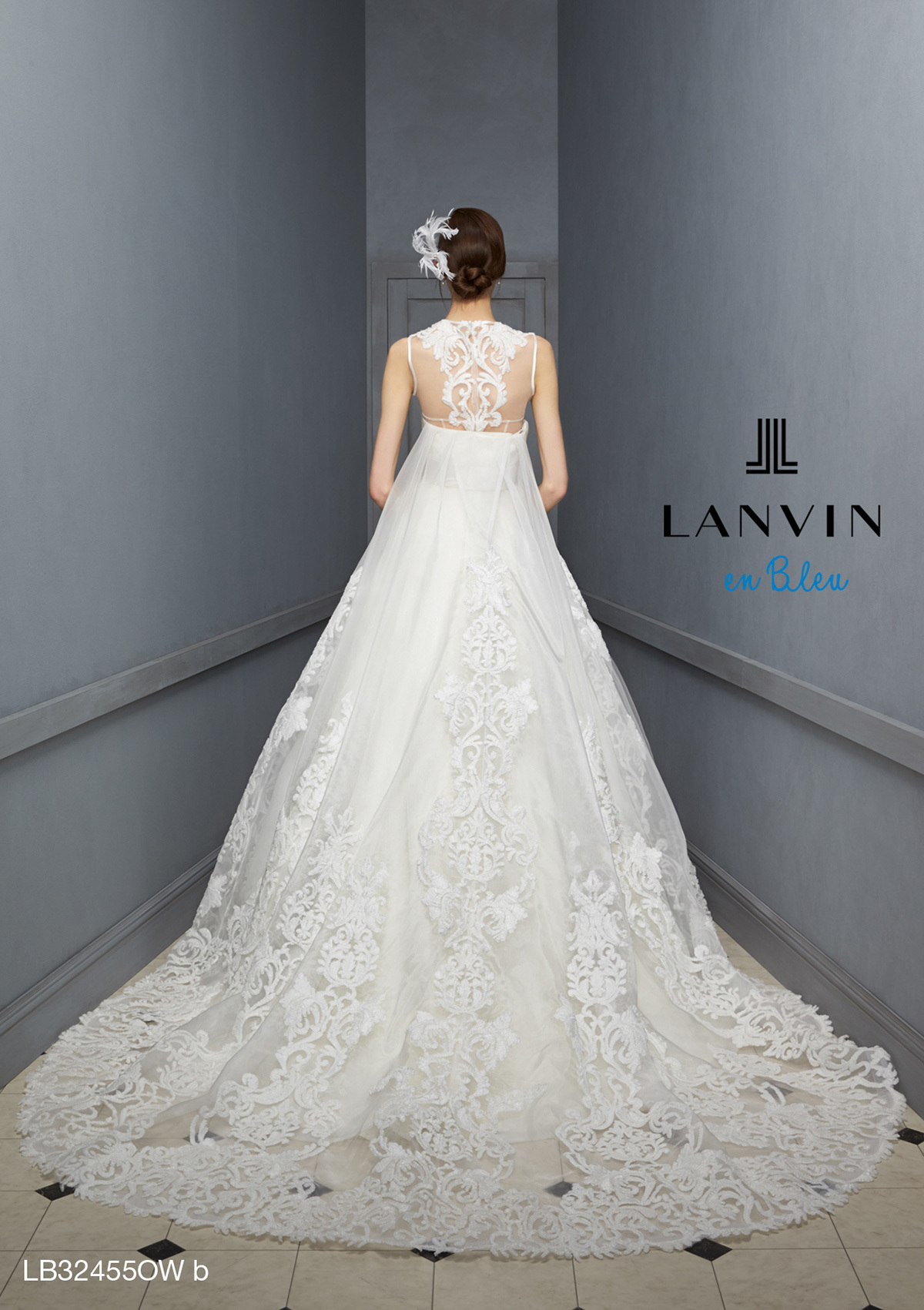 静岡市・富士市・沼津市のドレス専門店フィーノのウエディングドレス、LANVIN(ランバン)LB-32455の画像２