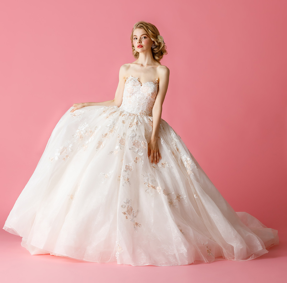 静岡市・富士市・沼津市のドレス専門店フィーノのウエディングドレス、THE HANY(ザ・ハニー)HY-486の画像１