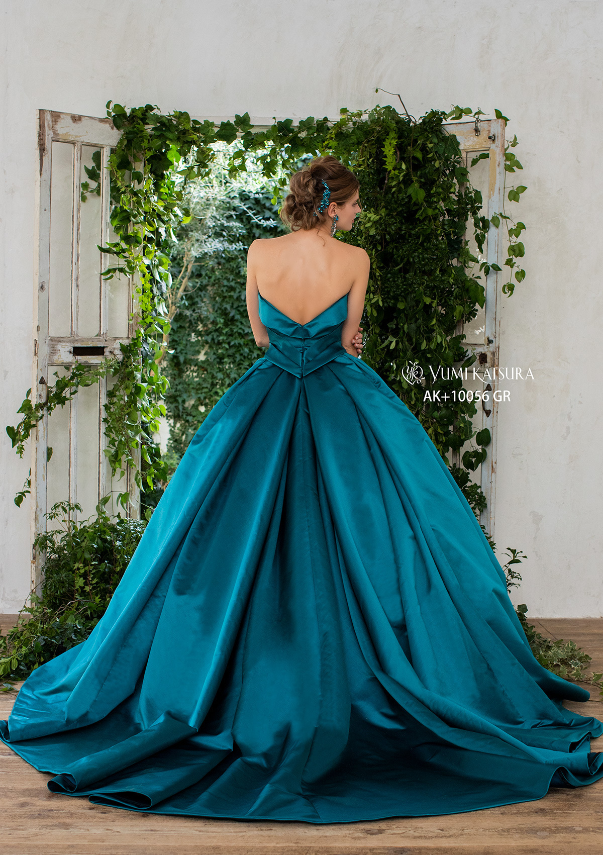静岡市・富士市・沼津市のドレス専門店フィーノのカラードレス、桂由美AK-10056DGの画像２