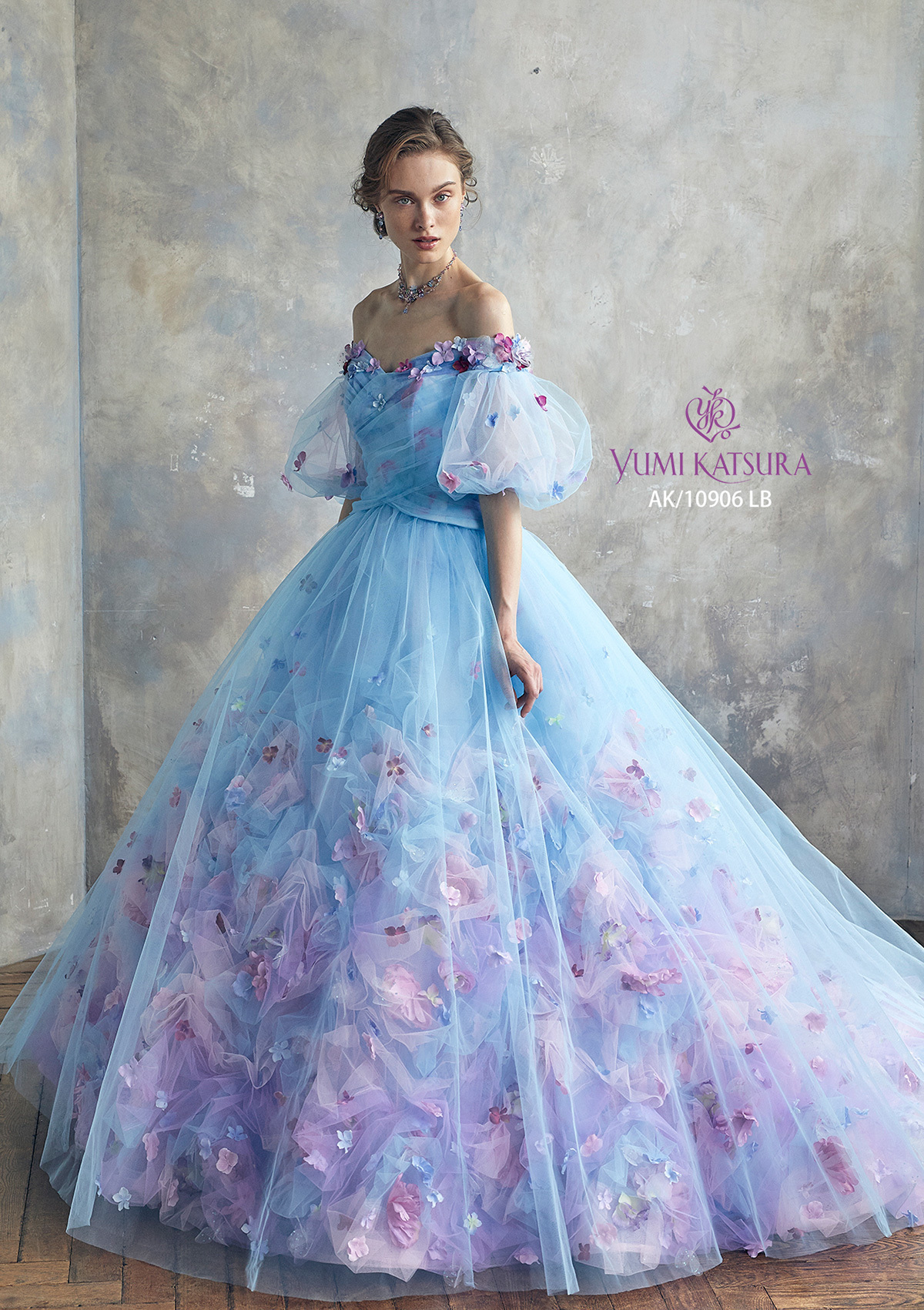 静岡市・富士市・沼津市のドレス専門店フィーノのカラードレス、桂由美AK-10906BLの画像１