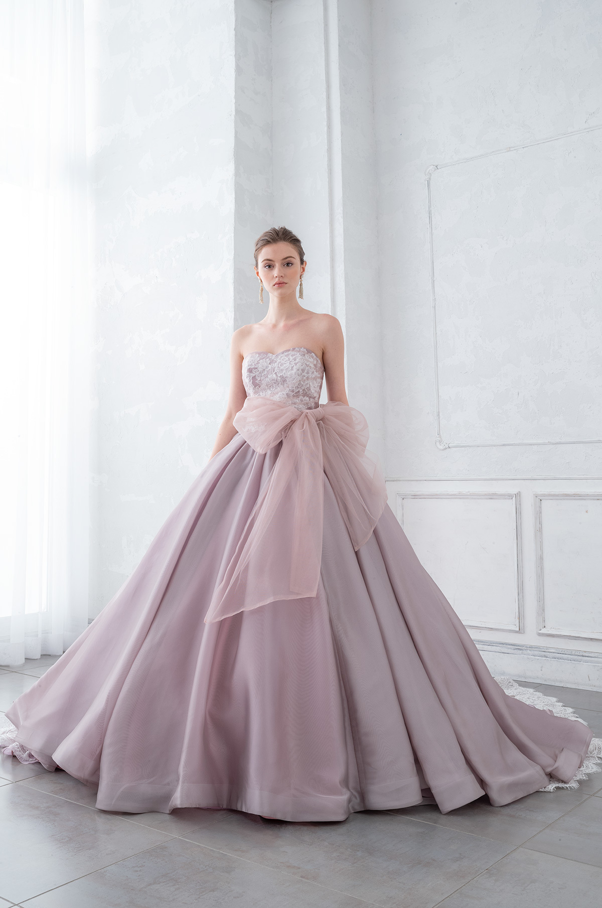 静岡市・富士市・沼津市のドレス専門店フィーノのカラードレス、イサムモリタIC-79PKの画像１