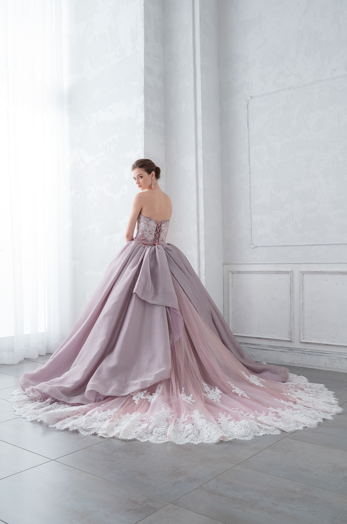 静岡市・富士市・沼津市のドレス専門店フィーノのカラードレス、イサムモリタIC-79PKの画像３