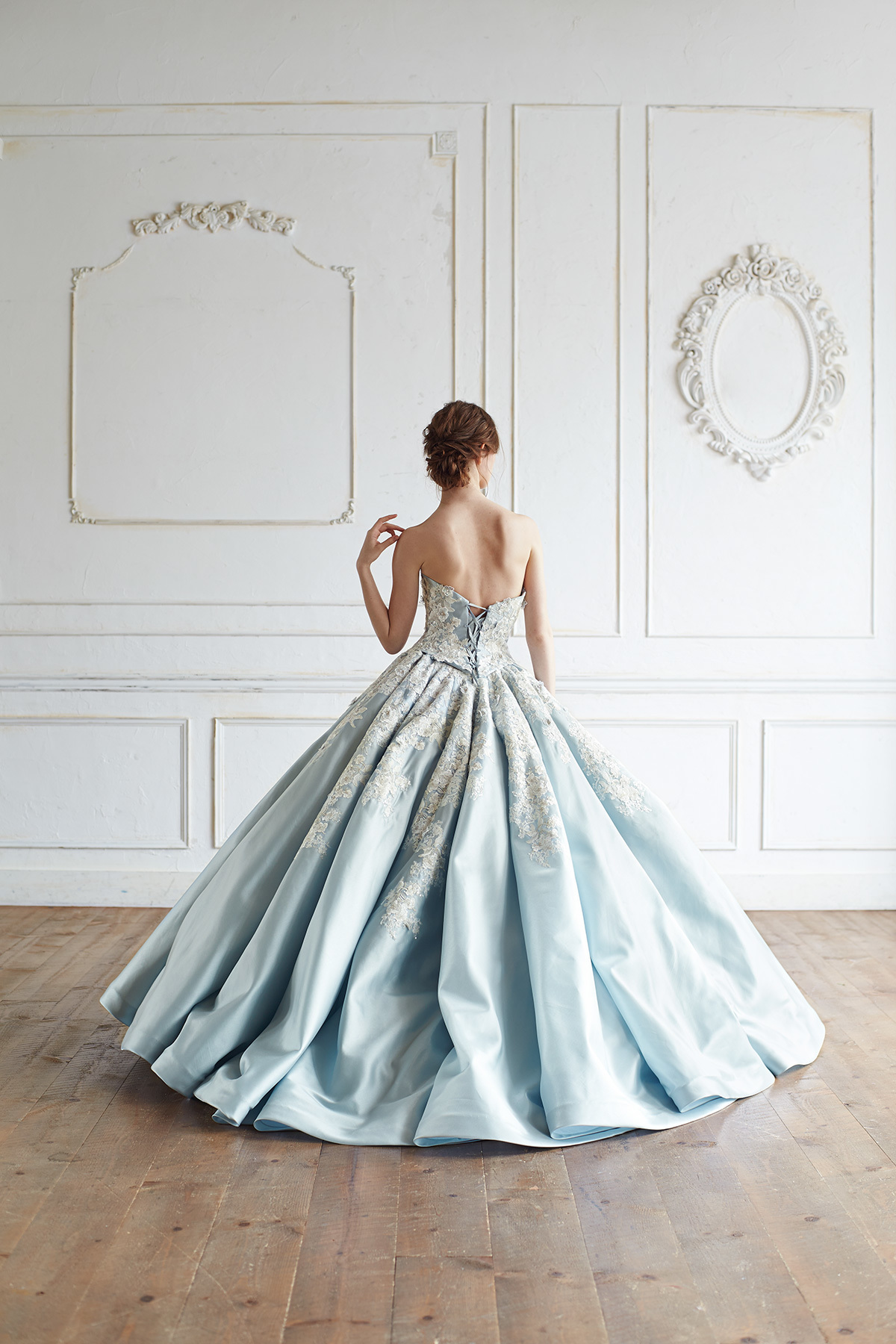 静岡市・富士市・沼津市のドレス専門店フィーノのカラードレス、FINO LUXE(フィーノリュクス)FL-53Bleの画像２