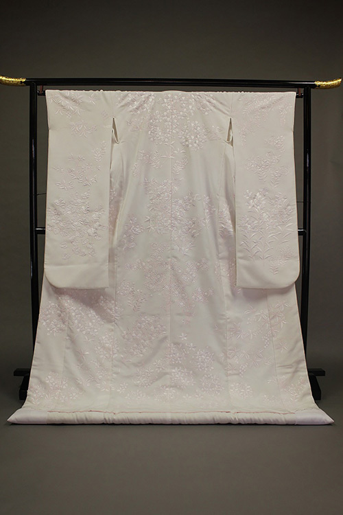 静岡市・富士市・沼津市のドレス専門店フィーノの和装、お祓いの無垢WA-650（燗寿の珀）の画像