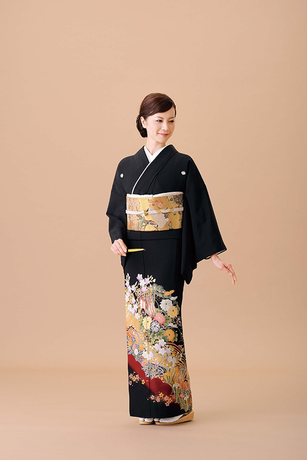 静岡市・富士市・沼津市のドレス専門店フィーノのお母様の留袖C-571