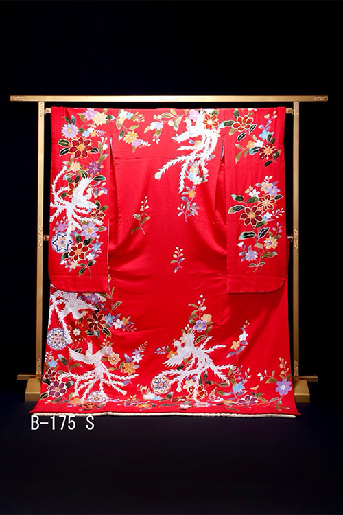 静岡市・富士市・沼津市のドレス専門店フィーノのその他の大振袖、B-175の画像