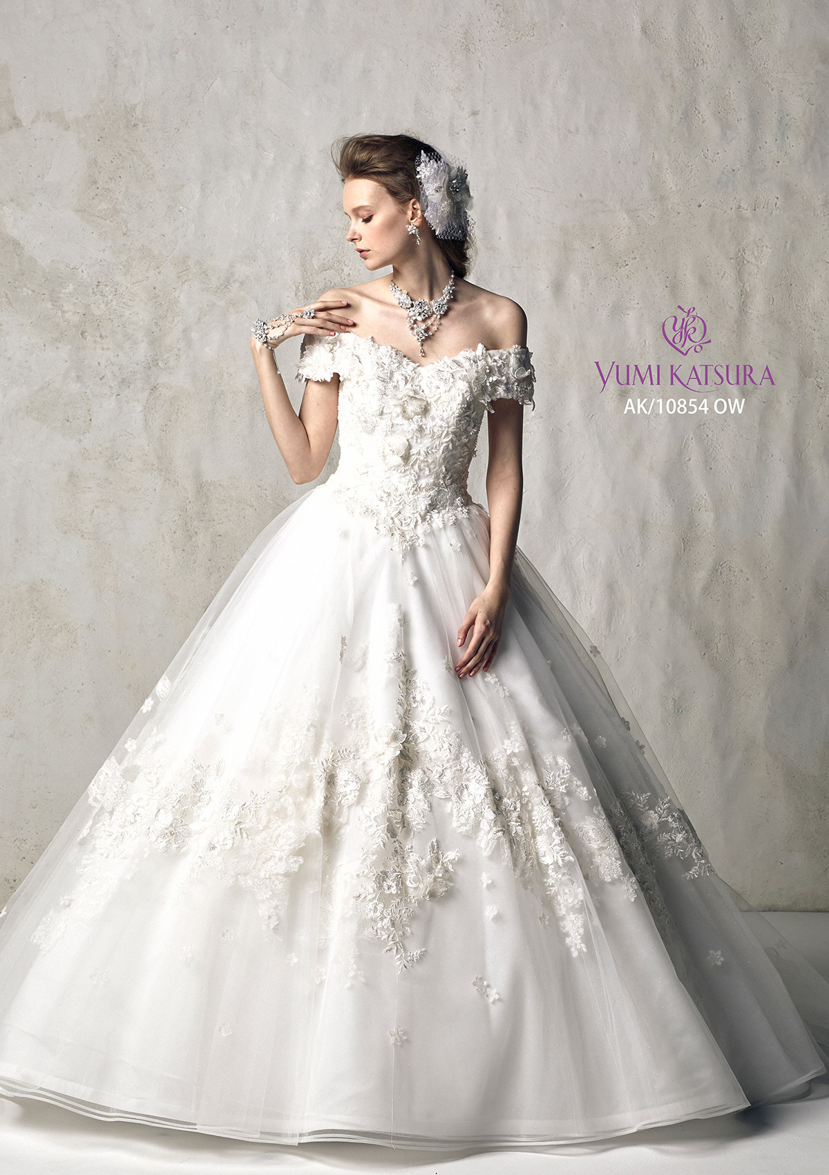静岡市・富士市・沼津市のドレス専門店フィーノのウエディングドレス、桂由美AK-10854の画像1