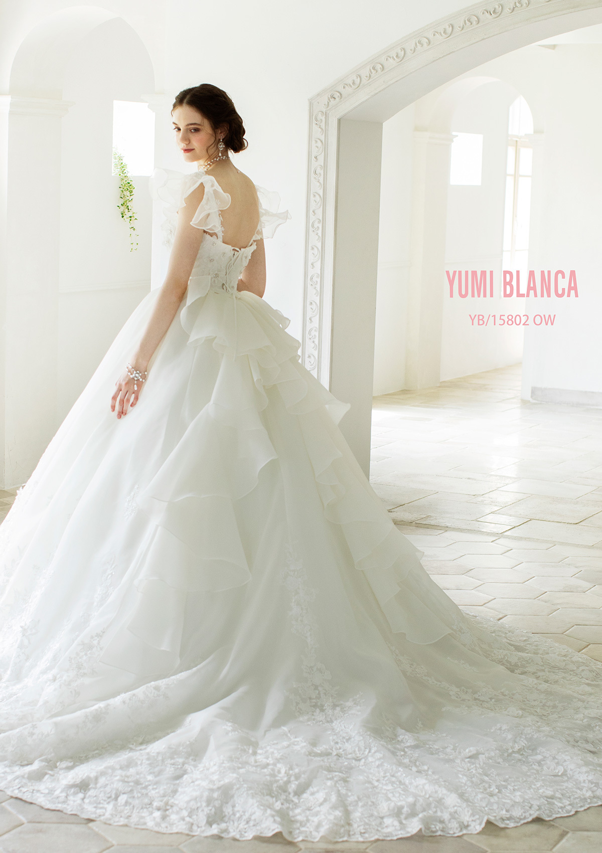 静岡市・富士市・沼津市のドレス専門店フィーノのウエディングドレス、桂由美YB-15802の画像5