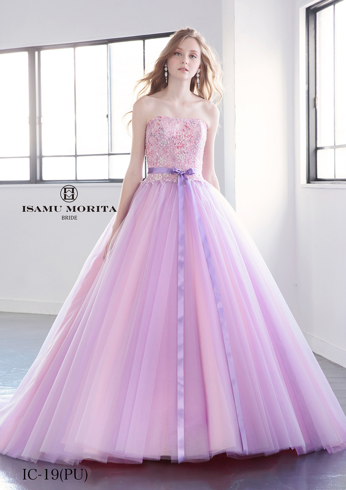 静岡市・富士市・沼津市のドレス専門店フィーノのカラードレス、イサムモリタIC-19の画像1