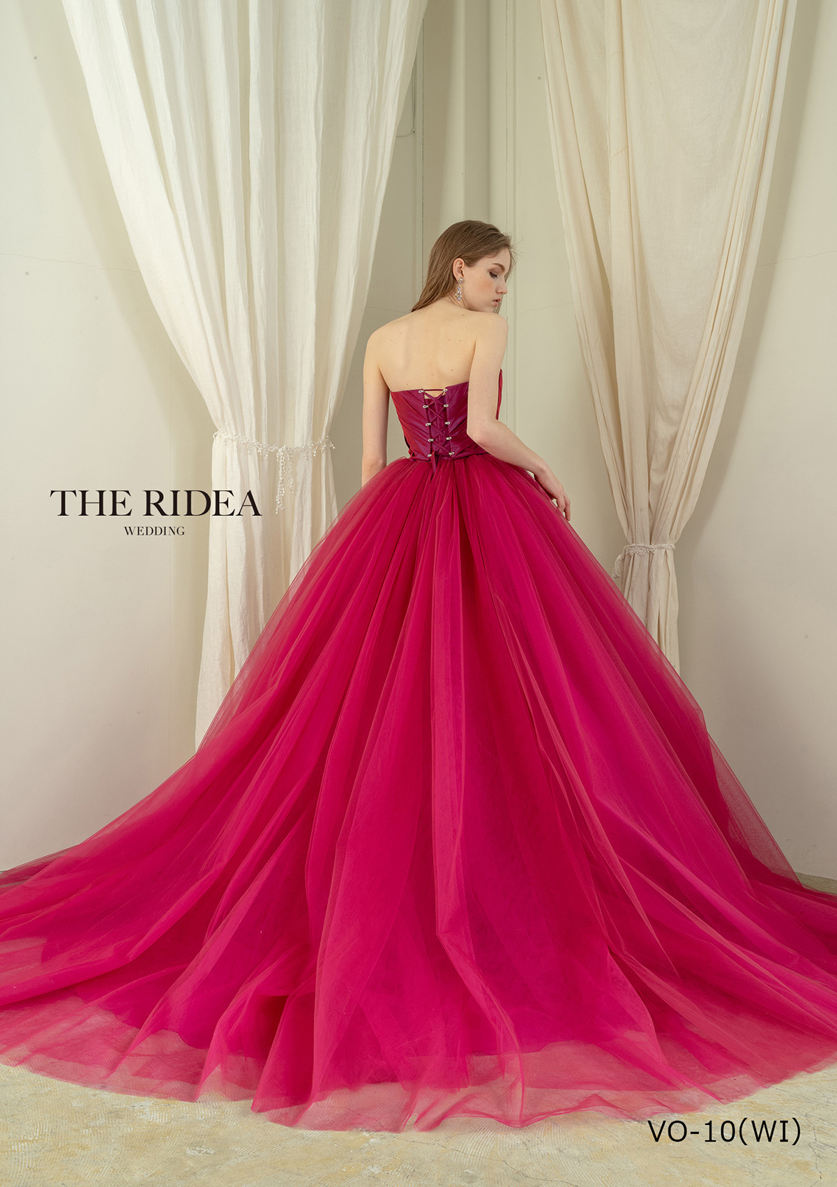 静岡市・富士市・沼津市のドレス専門店フィーノのカラードレス、イサムモリタVO-10の画像2