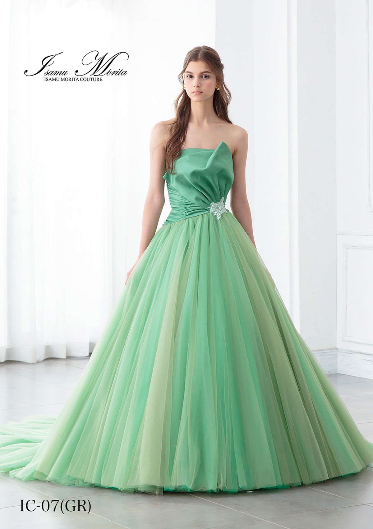 静岡市・富士市・沼津市のドレス専門店フィーノのカラードレス、イサムモリタMK-05の画像1