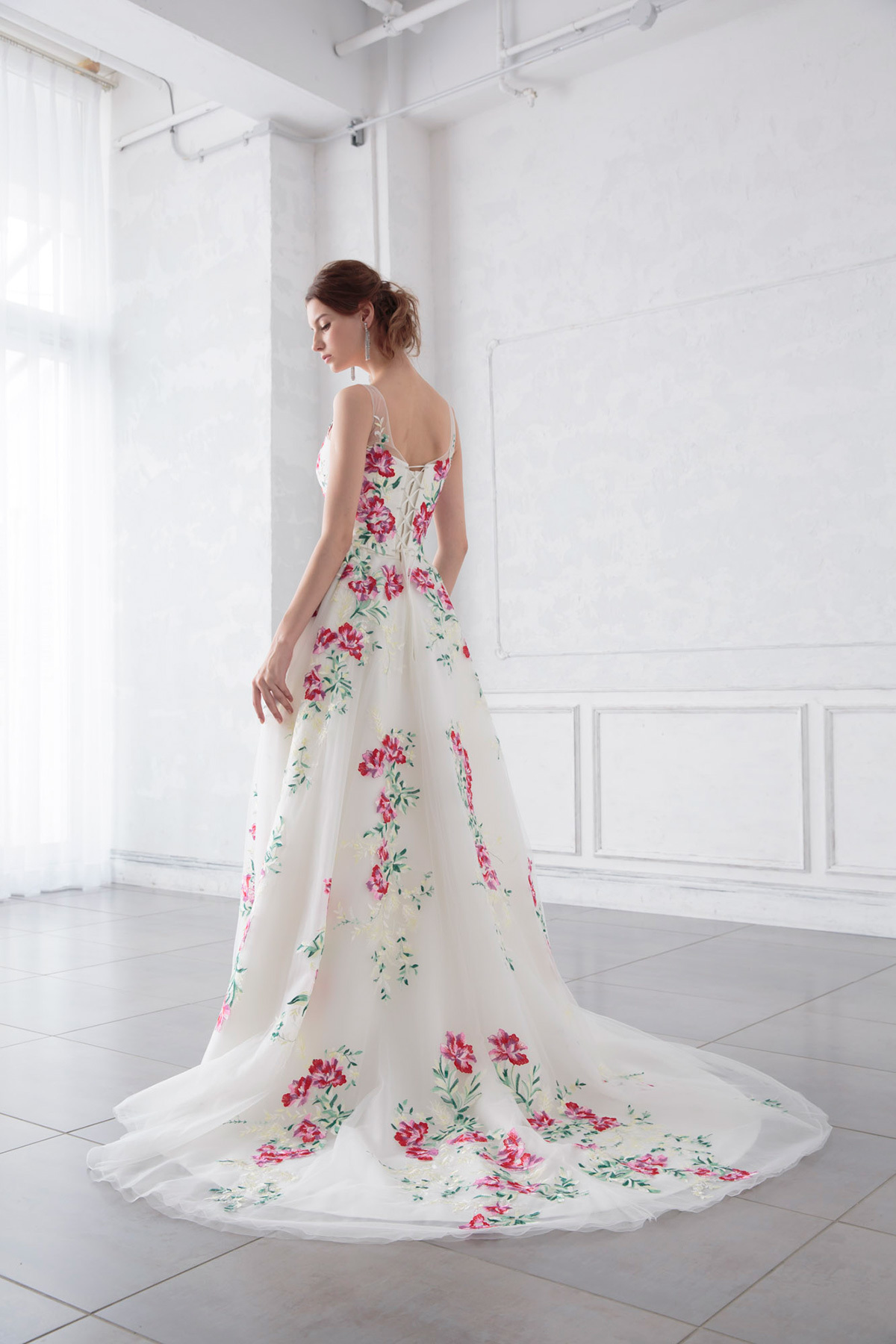 静岡市・富士市・沼津市のドレス専門店フィーノのカラードレス、イサムモリタIN-08の画像2