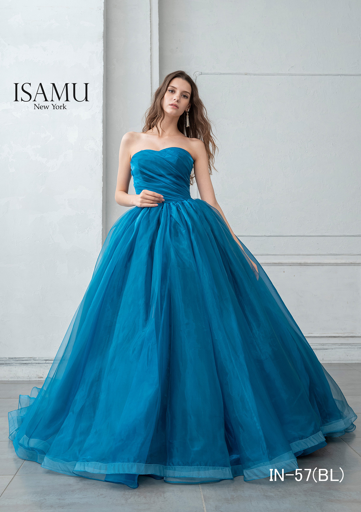 静岡市・富士市・沼津市のドレス専門店フィーノのカラードレス、イサムモリタIN-57BLの画像1