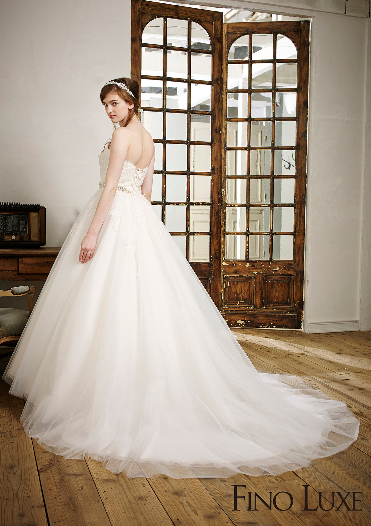 静岡市・富士市・沼津市のドレス専門店フィーノのウエディングドレス、フィーノリュクスFL-36の画像2