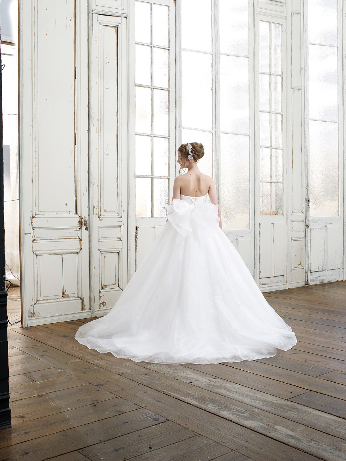 静岡市・富士市・沼津市のドレス専門店フィーノのウエディングドレス、フィーノリュクスFL-39の画像2