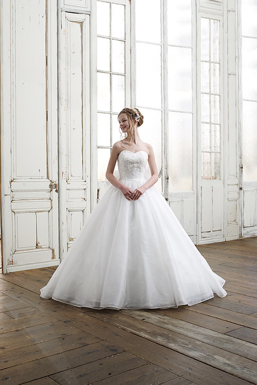 静岡市・富士市・沼津市のドレス専門店フィーノのウエディングドレス、フィーノリュクスFL-39の画像