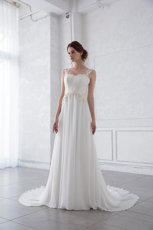 静岡市・富士市・沼津市のドレス専門店フィーノのウエディングドレス、IN-04(OW)の画像