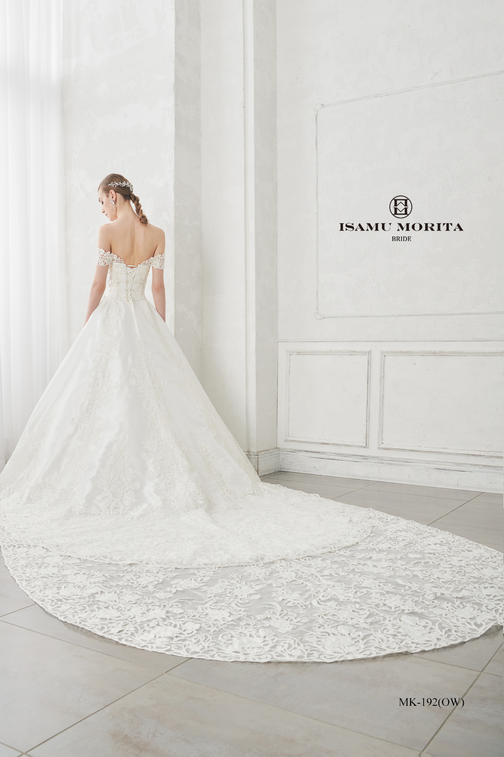 静岡市・富士市・沼津市のドレス専門店フィーノのウエディングドレス、イサムモリタMK-192の画像4