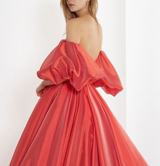 静岡市・富士市・沼津市のドレス専門店フィーノのカラードレス、フィーノリュクスFL-63ORの画像4