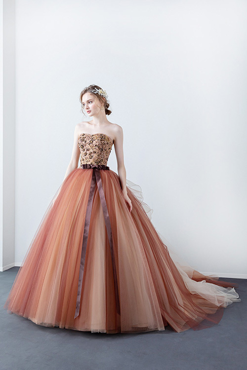 静岡市・富士市・沼津市のドレス専門店フィーノのカラードレス、イサムモリタIC-133BRの画像