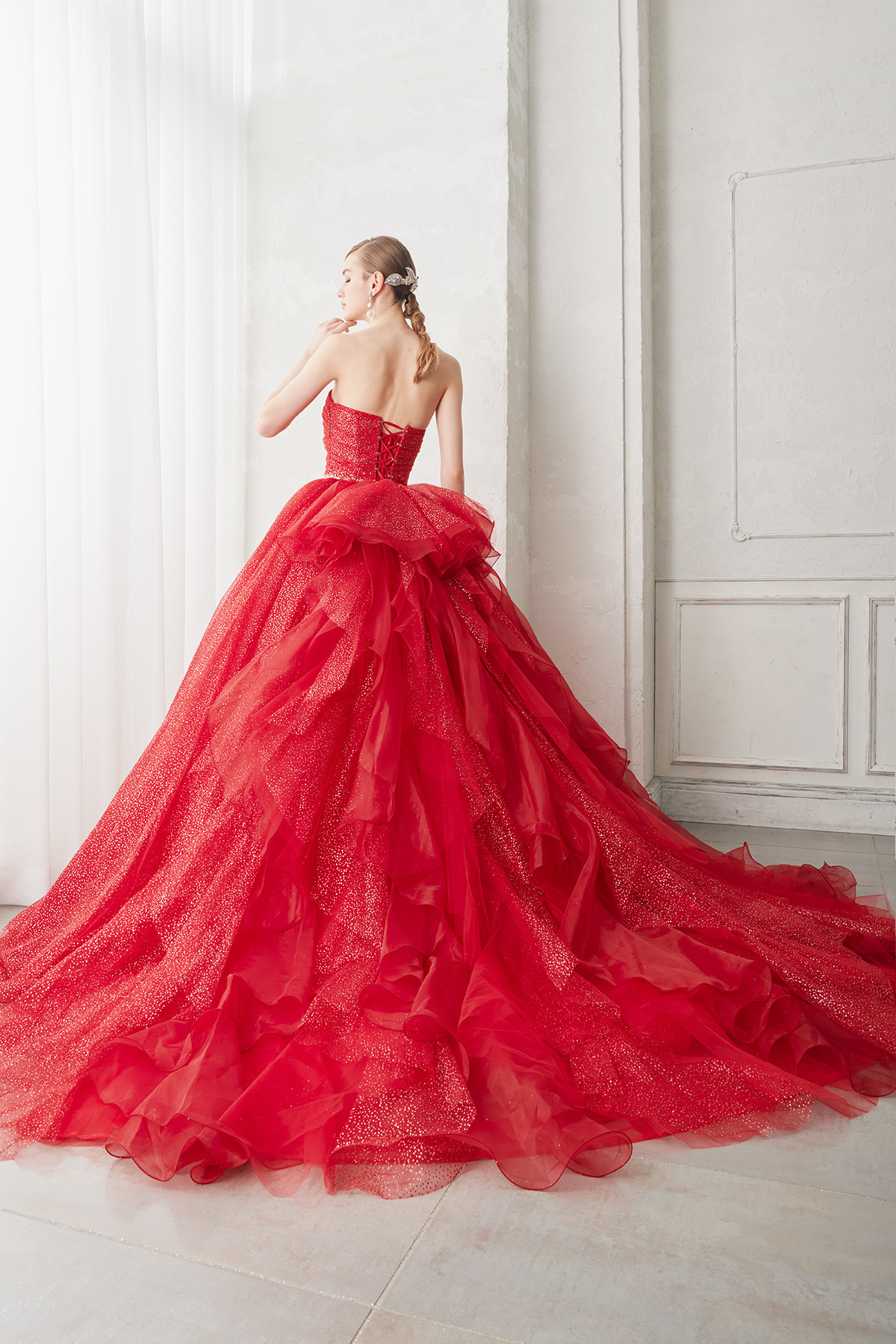 静岡市・富士市・沼津市のドレス専門店フィーノのウエディングドレス、イサムモリタ・カラードレスIC-126REの画像2