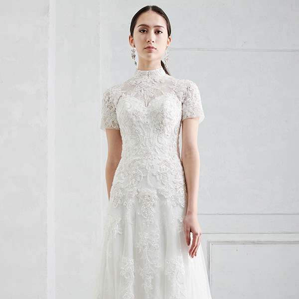 静岡市・富士市・沼津市のドレス専門店フィーノのウエディングドレス、イサムモリタIN-132（OW)のイメージ