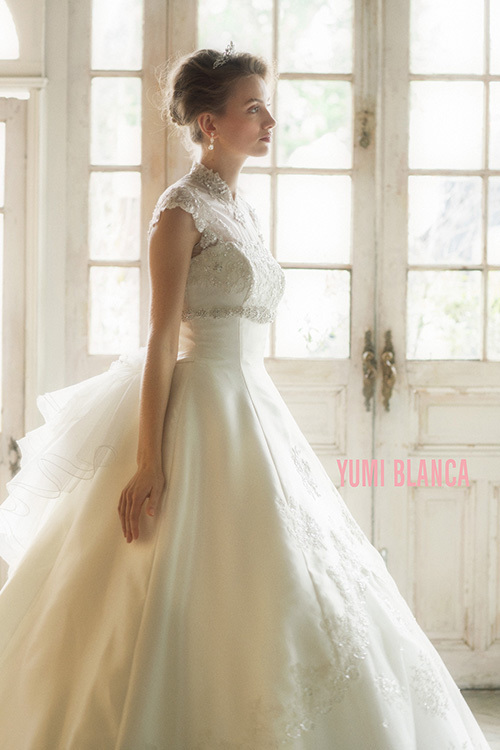 静岡市・富士市・沼津市のドレス専門店フィーノのウエディングドレス、桂由美YB-15001の画像