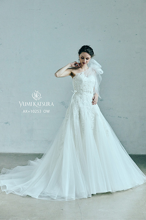 静岡市・富士市・沼津市のドレス専門店フィーノのウエディングドレス、桂由美AK-10253