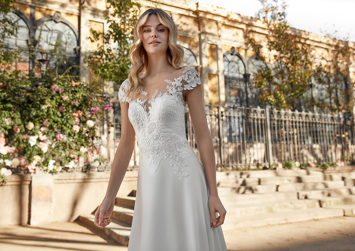 静岡市・富士市・沼津市のドレス専門店フィーノのウエディングドレス、インポートドレスBADILの画像3