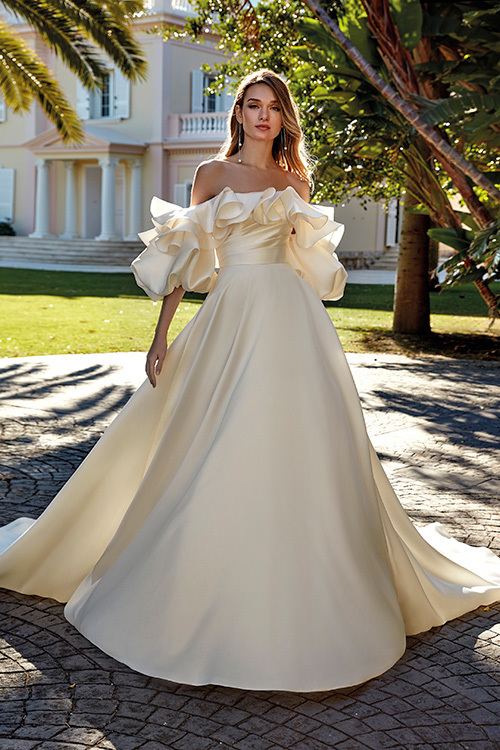 静岡市・富士市・沼津市のドレス専門店フィーノのウエディングドレス、インポートSF-006(REGINA)