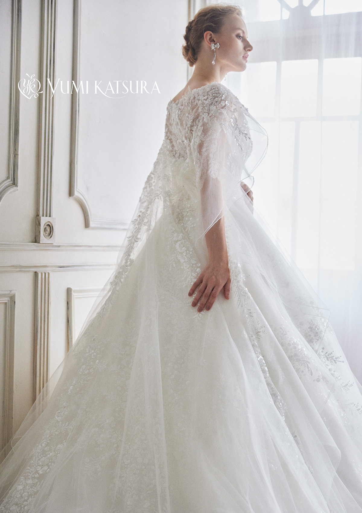 静岡市・富士市・沼津市のドレス専門店フィーノの桂由美の新作ウエディングドレスAK-10302の画像４