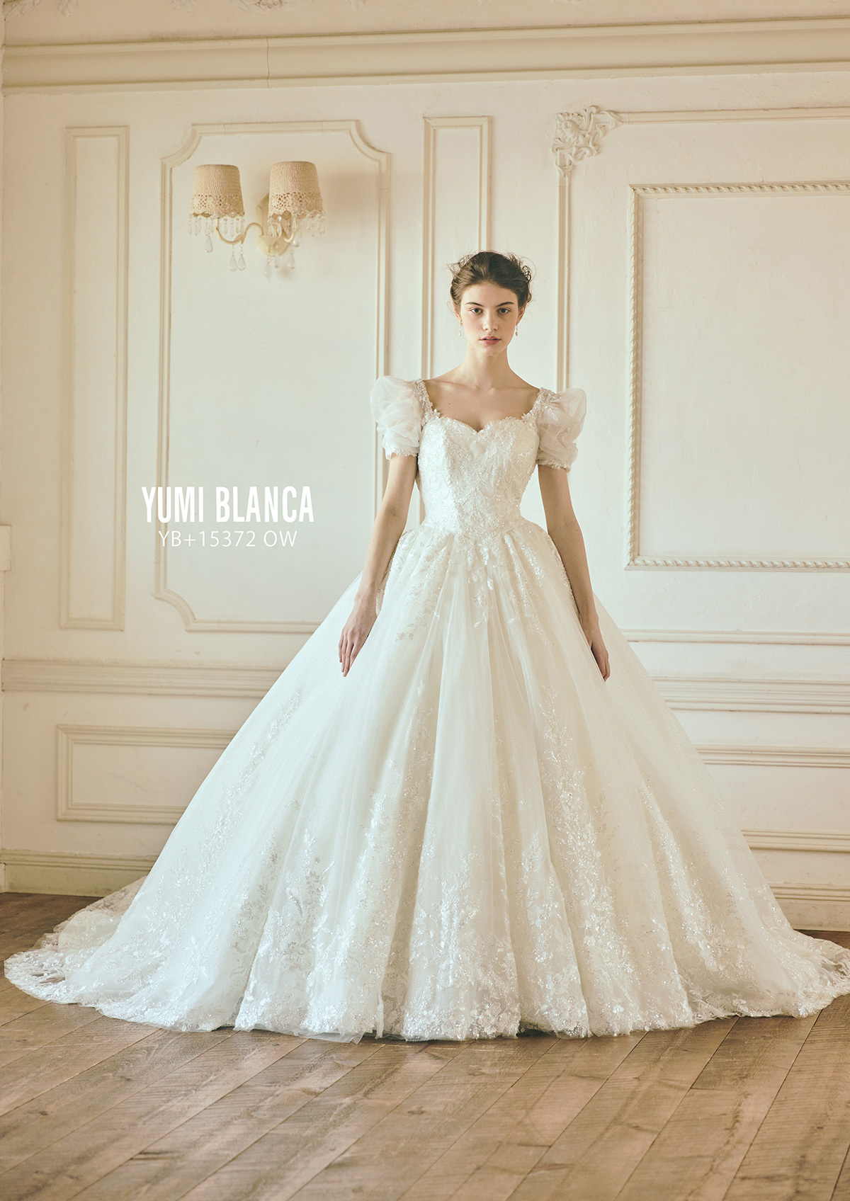 静岡市・富士市・沼津市のドレス専門店フィーノのウエディングドレス、桂由美の新作ウエディングドレスYB-15372