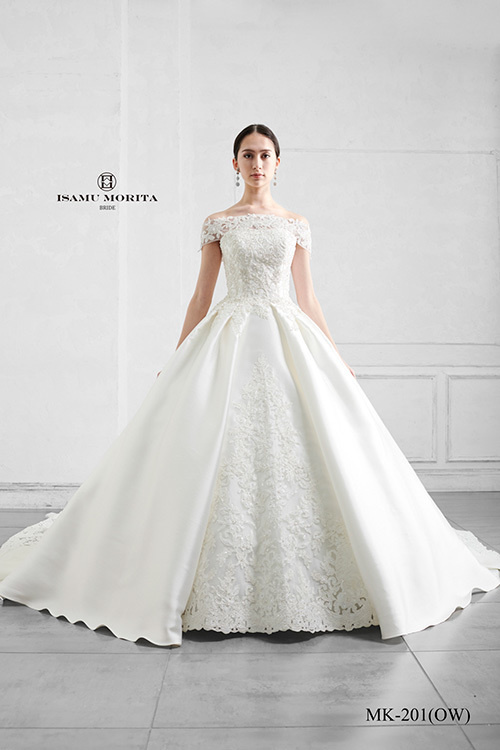 静岡市・富士市・沼津市のドレス専門店フィーノのウエディングドレス、イサムモリタMK-217(OW)