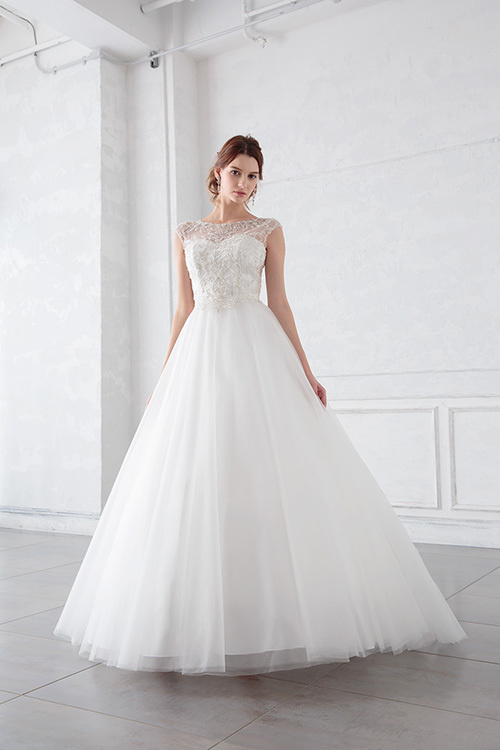 静岡市・富士市・沼津市のドレス専門店フィーノのウエディングドレス、イサムモリタIN-10