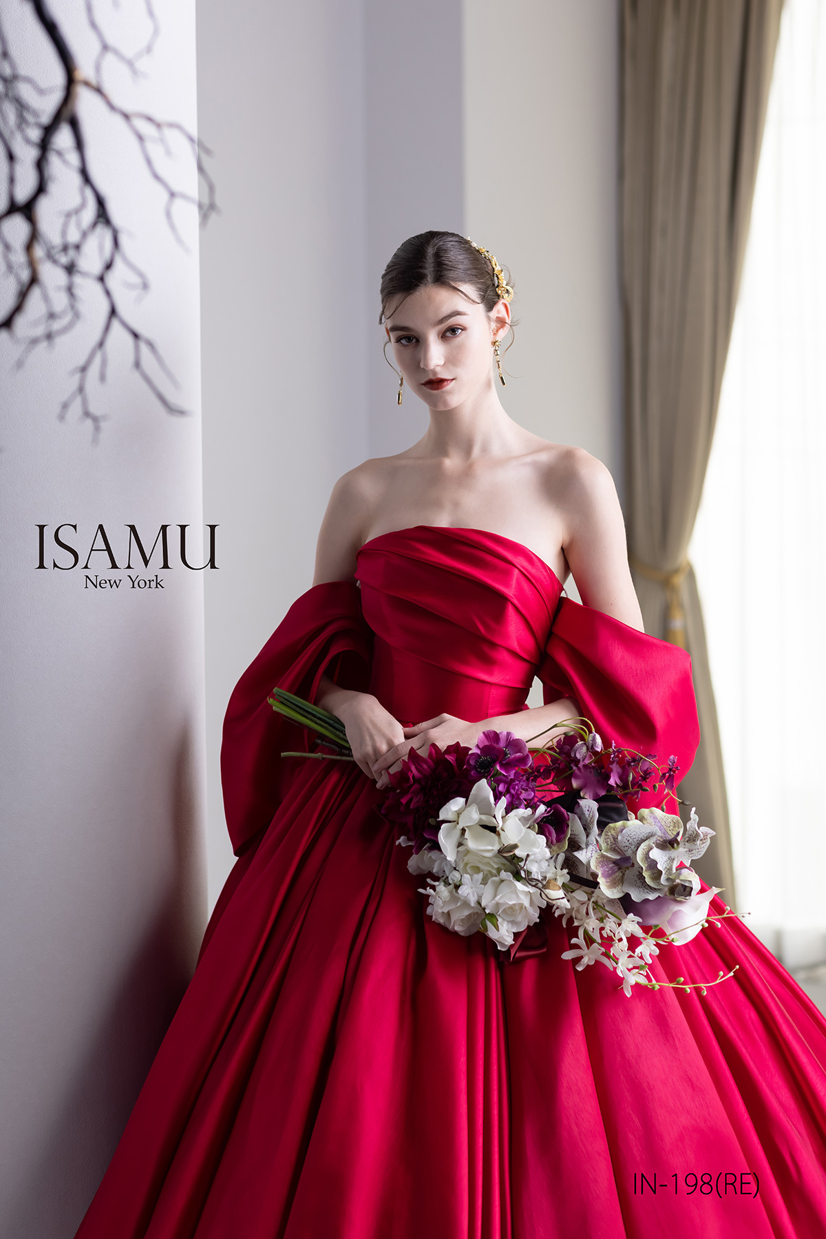 静岡市・富士市・沼津市のドレス専門店フィーノのウエディングドレス(カラードレス)、イサムモリタIN-198(RED)