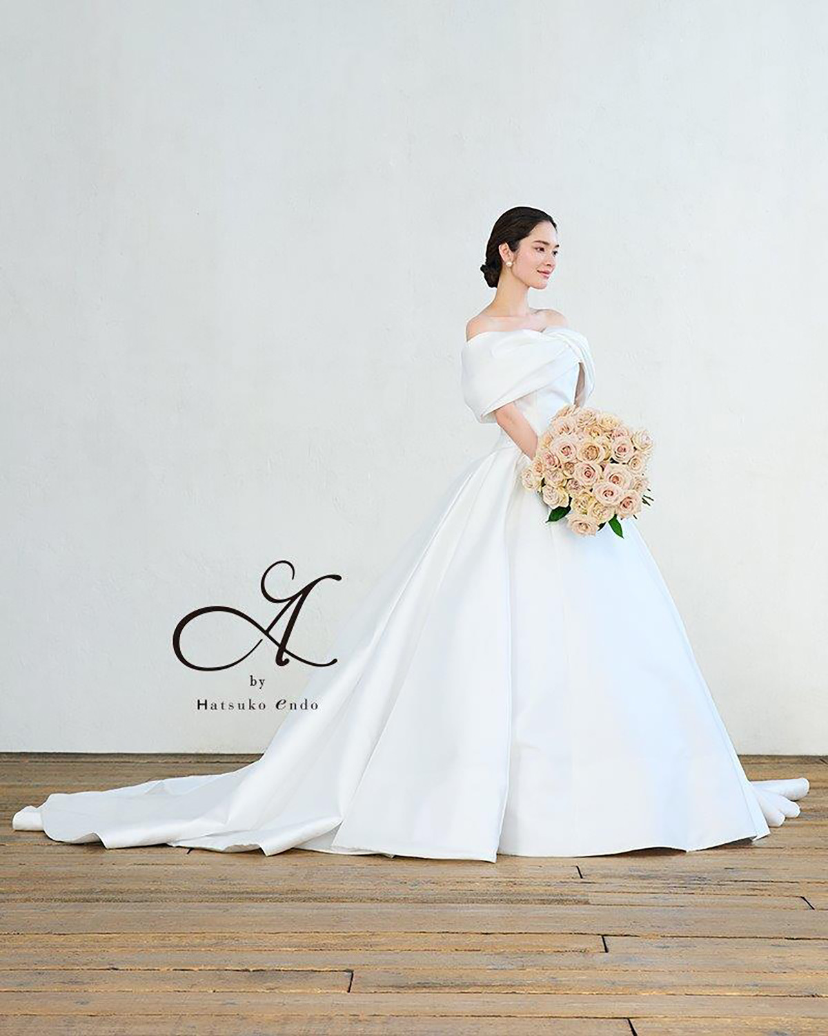 フィーノ富士店に新入荷したドレスの新ブランド、ハツコエンドウ（HatsukoEndo）