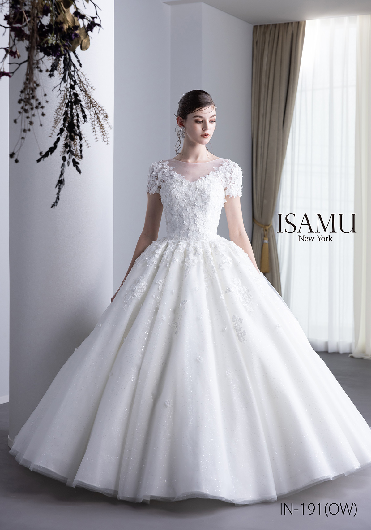 静岡市・富士市・沼津市のドレス専門店フィーノのウエディングドレス、イサムモリタIN-191(OW)