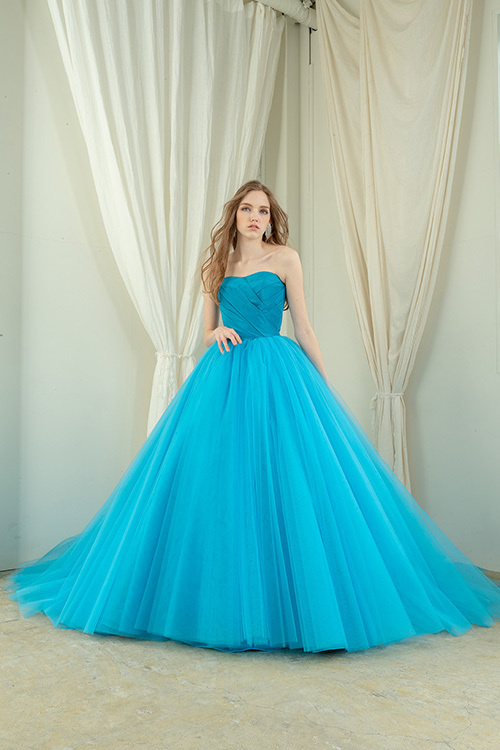 静岡市・富士市・沼津市のドレス専門店フィーノのカラードレス、イサムモリタVO-10Bの画像