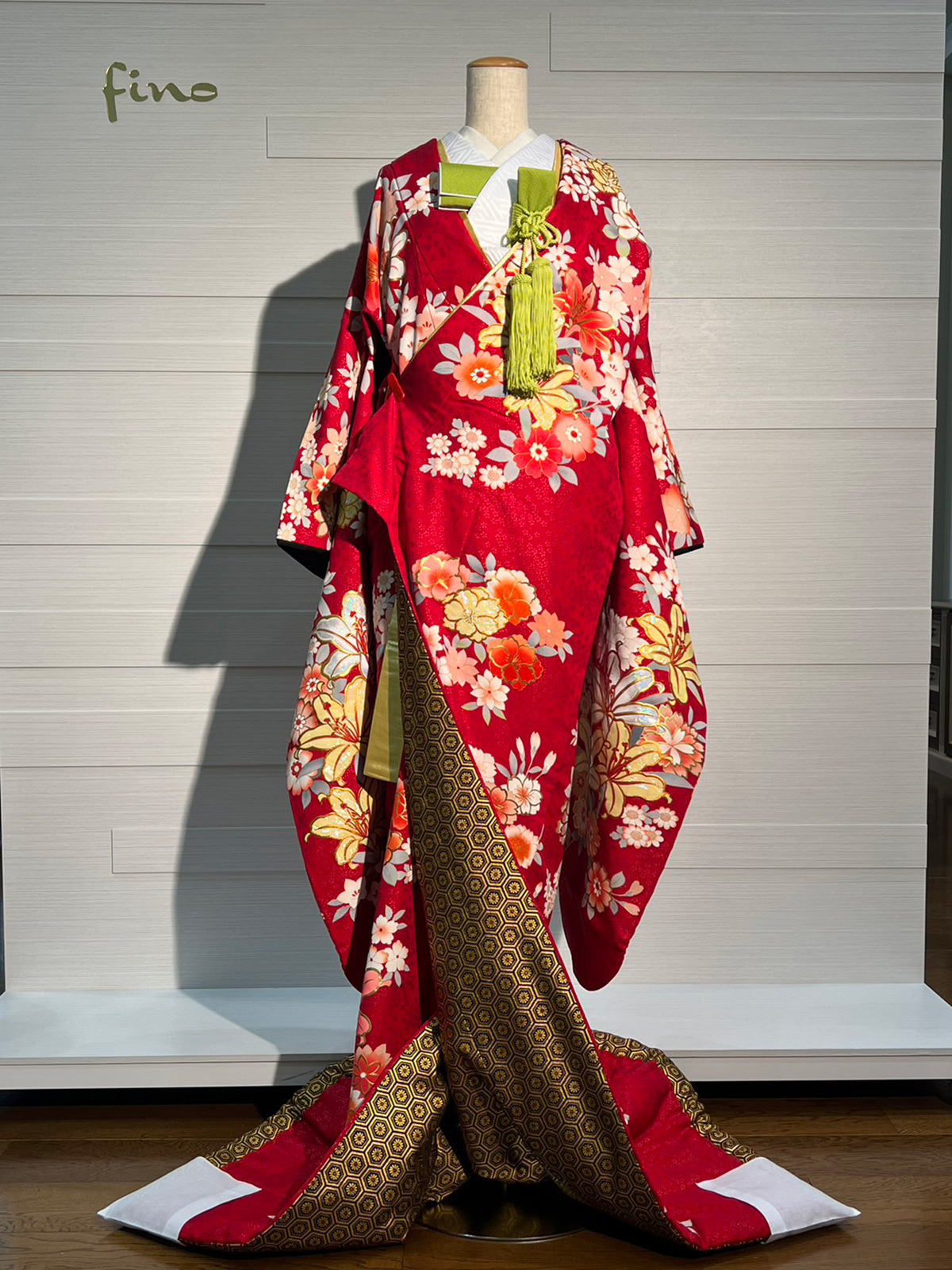 ドレス＆和装 コーディネートフェアの色打掛のイメージ