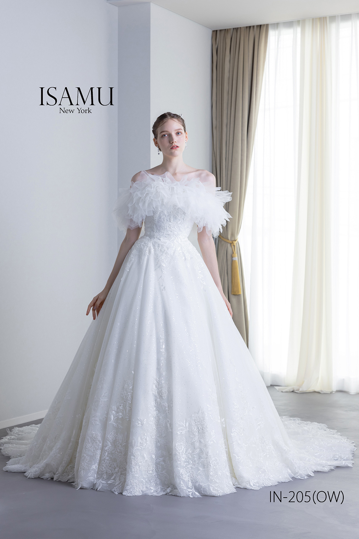 静岡市・富士市・沼津市のドレス専門店フィーノのウエディングドレス、ISAMU MORITAのIN-205