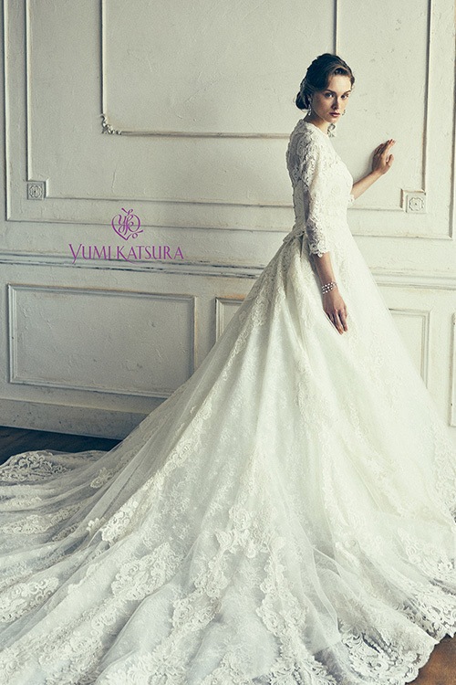 静岡市・富士市・沼津市のドレス専門店フィーノのウエディングドレス、桂由美AK-10903