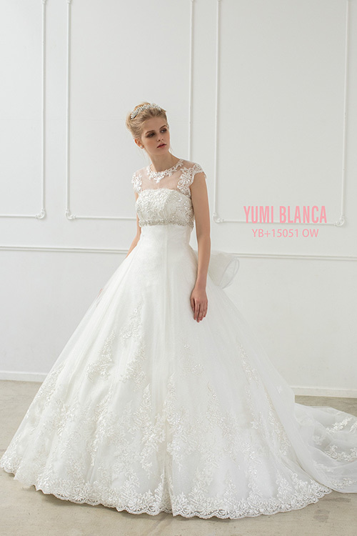 静岡市・富士市・沼津市のドレス専門店フィーノのウエディングドレス、桂由美YB-15051K