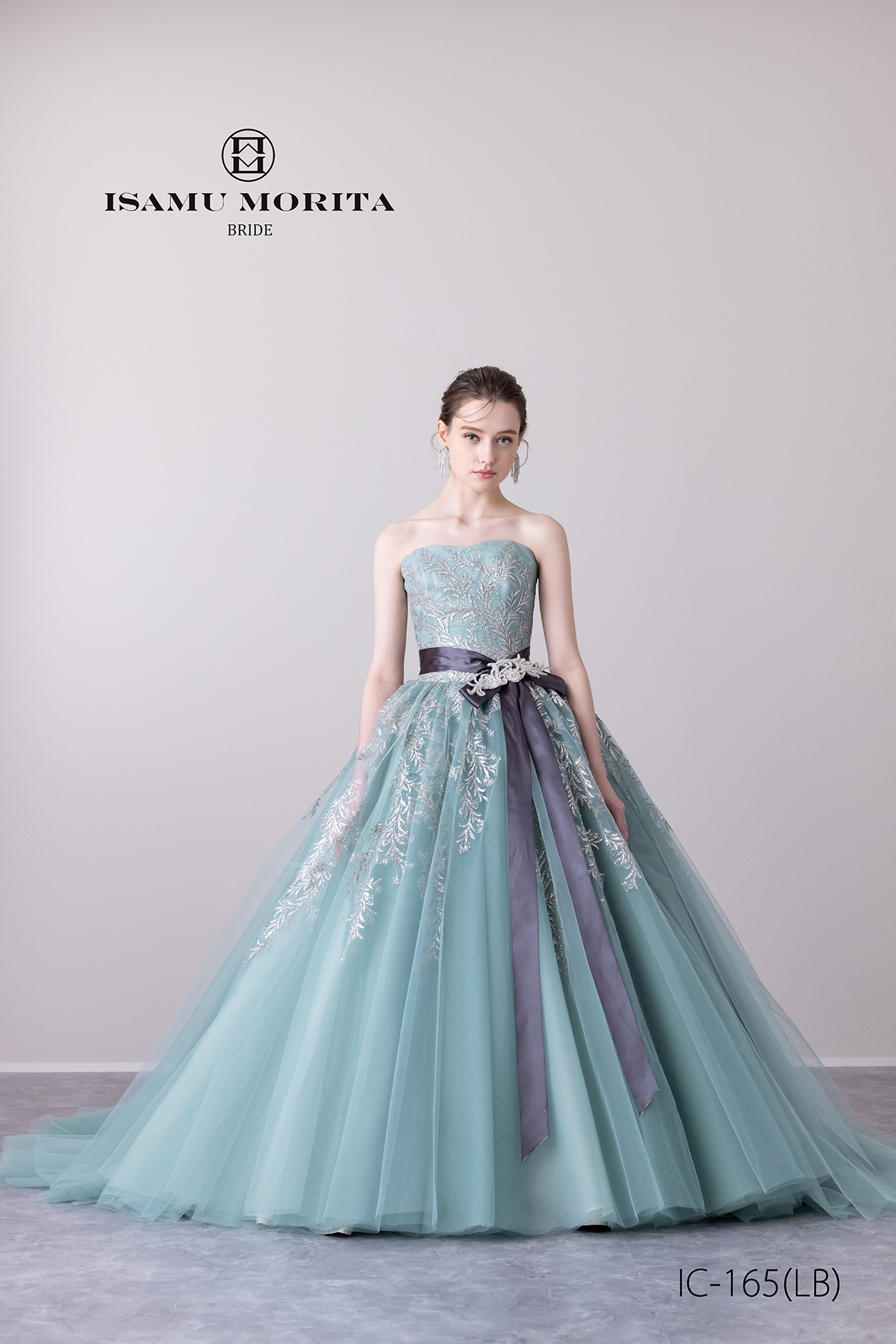 静岡市・富士市・沼津市のドレスショップ、フィーノ（fino）がおすすめするウエディングドレスランキング第２位IC-165