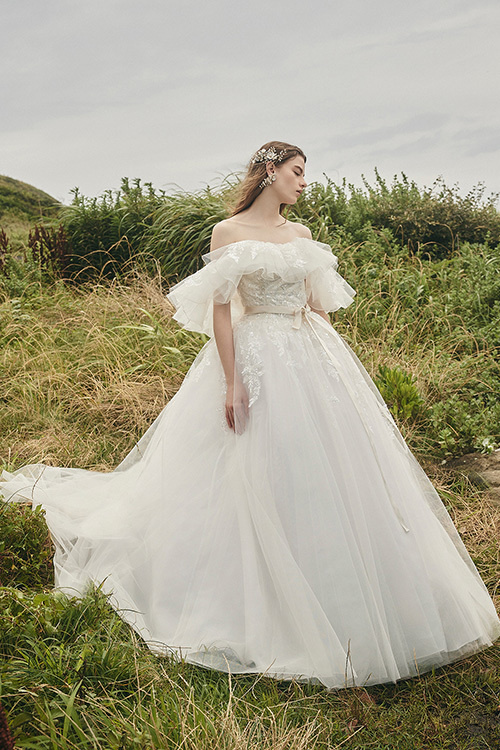 静岡市・富士市・沼津市のドレス専門店フィーノのウエディングドレス、フィーノリュクスFL-72